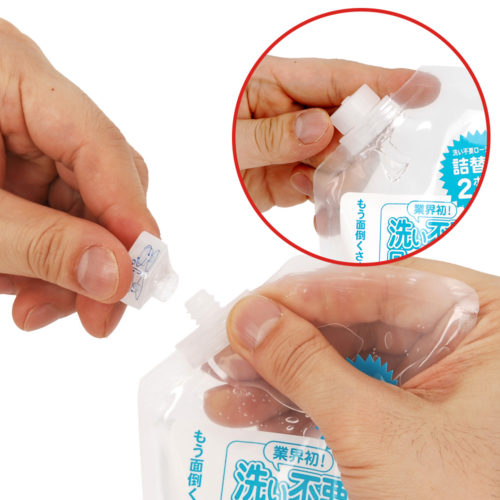 It's so easy to refill! Since the pack is see-through, you don't have to waste even one drop!