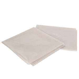 Size: 200cmX220cm (two sheets) Big size. It is convenient, and because it is disposable, you can enjoy it easily. This sheet widens the width of your play.