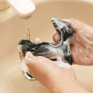 ローションや体液などで汚れちゃっても問題なし。IPX7相当の防水性能を誇るため、ジャブジャブ洗えます。