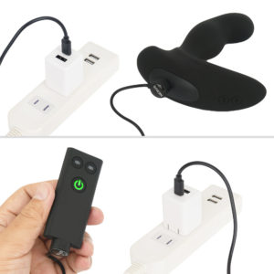 充電時はNEXUS汎用のマグネット式ケーブルを使います。フル充電までは約２時間、連続稼働は約80分。リモコンは約100時間もの長寿命。